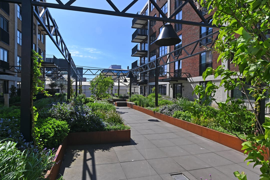 Foto 38 van Industriestraat 256