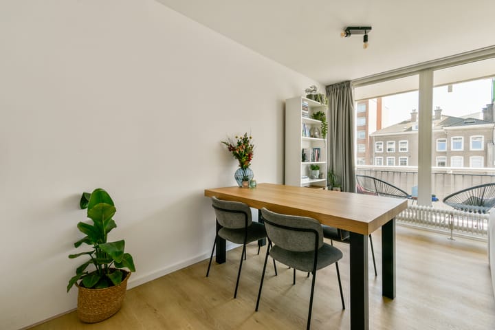 Foto 12 van Vierloper 55