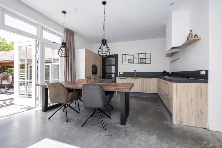 Foto 2 van Zuiderzeestraatweg 477