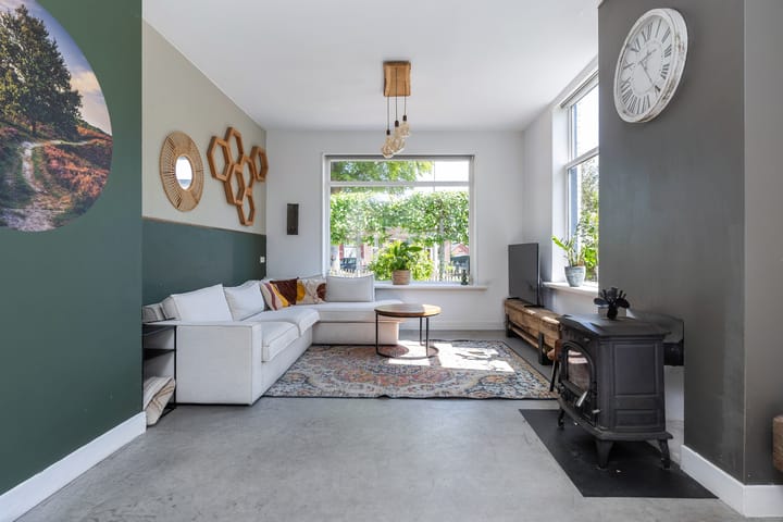 Photo 11 of Zuiderzeestraatweg 477