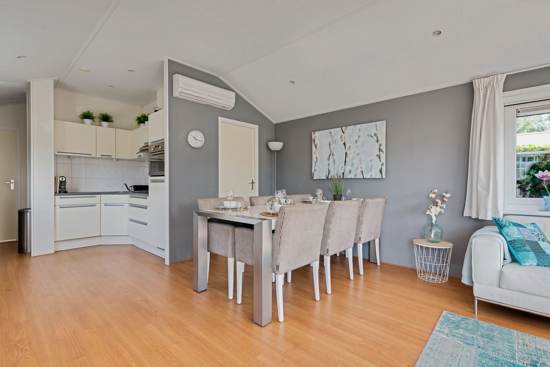 Foto 15 van Bloklaan 22-AWT05