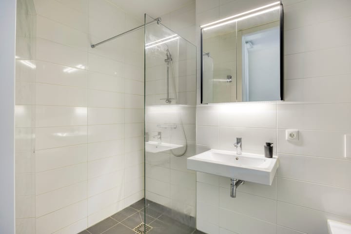 Foto 10 van Jan van Kuikweg 170