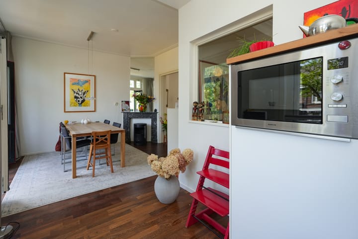 Photo 22 of Ruisdaelstraat 28