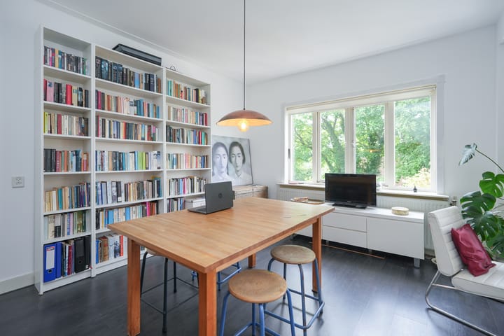 Photo 37 of Ruisdaelstraat 28