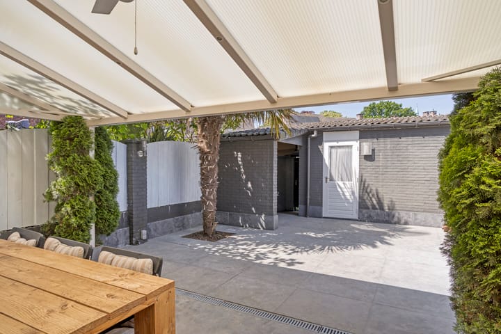 Foto 29 van Den Bult 10