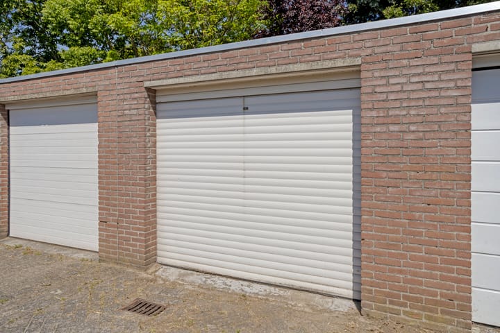 Foto 33 van Den Bult 10