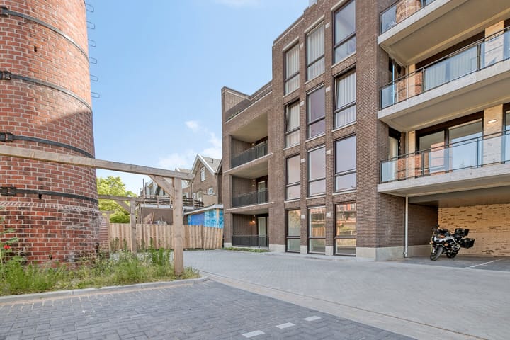 Photo 22 of Kromhout 49