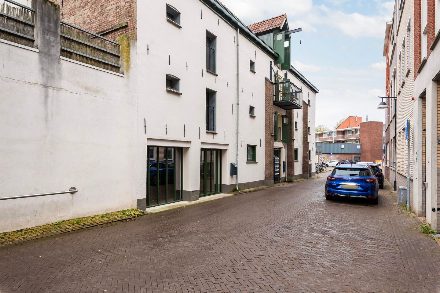 View photo 2 of Norenburgerstraat 3