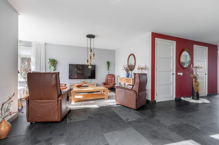 Foto 11 van Beverwijkerstraatweg 98