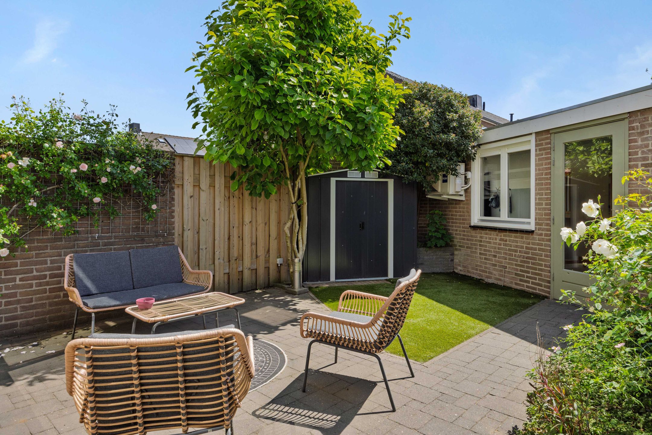 Photo 18 of Raadhuisstraat 74