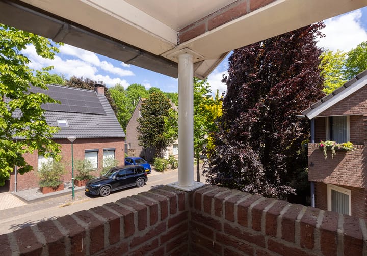 Foto 22 van Braamstraat 11