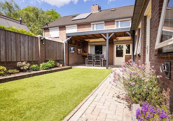 Foto 30 van Braamstraat 11