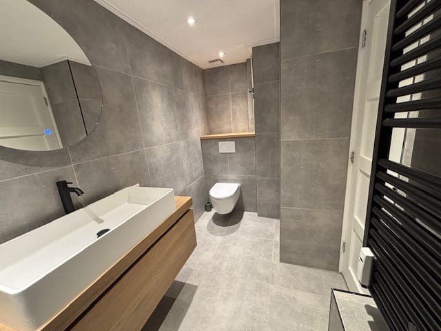 Foto 16 van Trompstraat 17-G