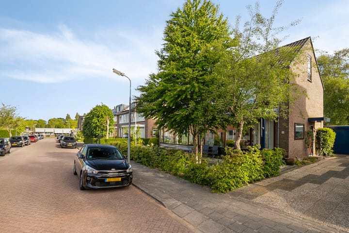 Photo 31 of Braillestraat 25