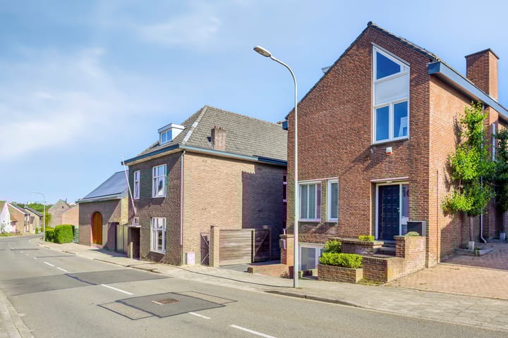 Photo 25 of Kruisstraat 10