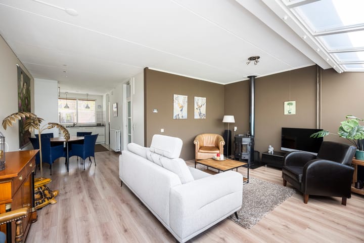 Foto 13 van Snavel van Emekamp 41