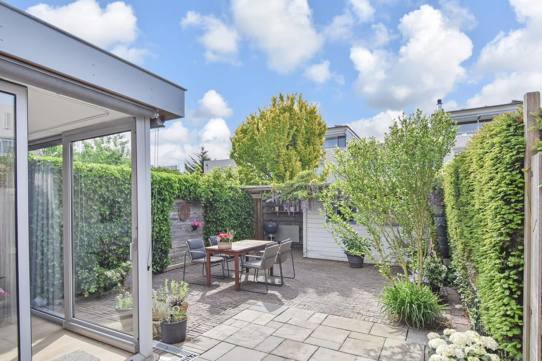 Photo 22 of Ir. van der Sluijsplantsoen 20