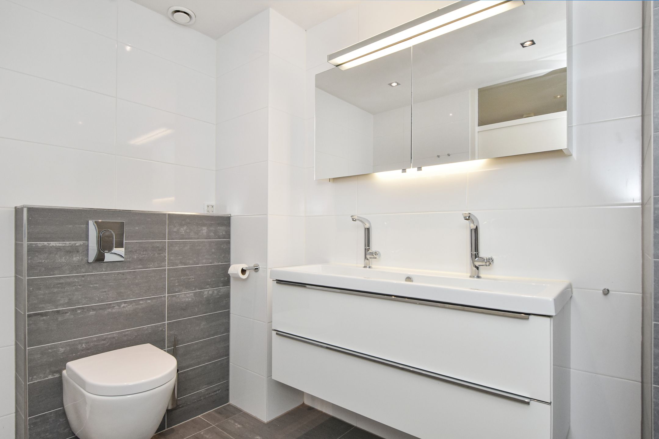 Photo 39 of Ir. van der Sluijsplantsoen 20