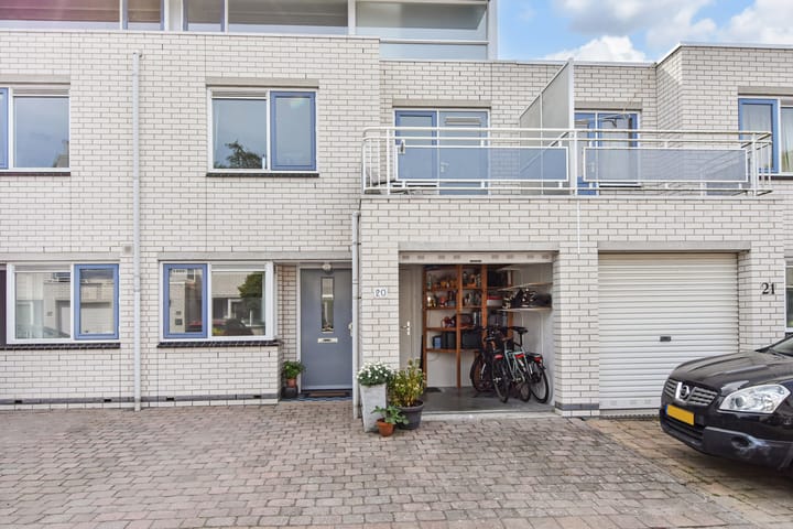 Foto 48 van Ir. van der Sluijsplantsoen 20