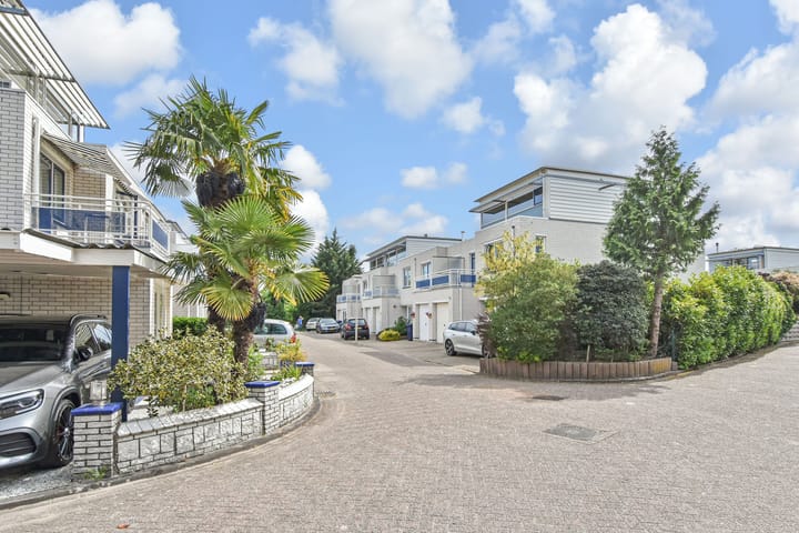 Foto 52 van Ir. van der Sluijsplantsoen 20