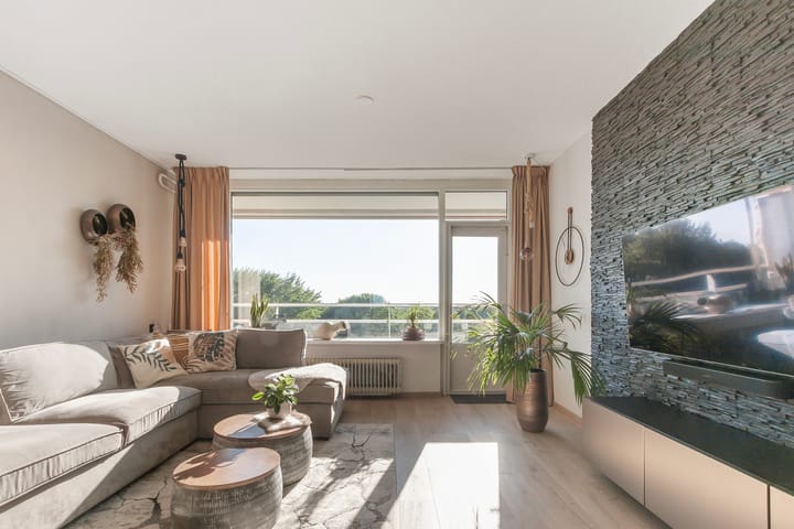 Photo 14 of Zernikelaan 386