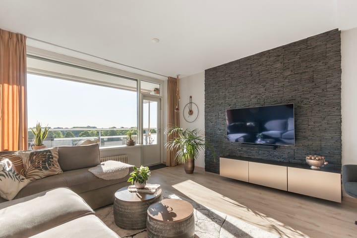 Photo 15 of Zernikelaan 386