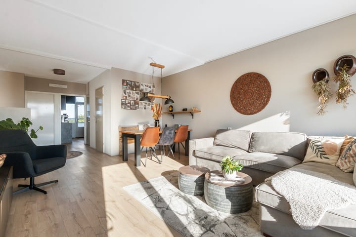 Photo 19 of Zernikelaan 386