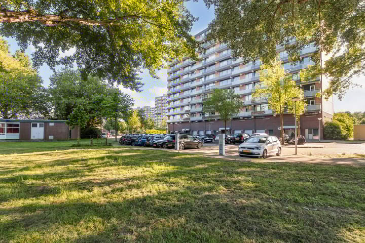 Photo 40 of Zernikelaan 386