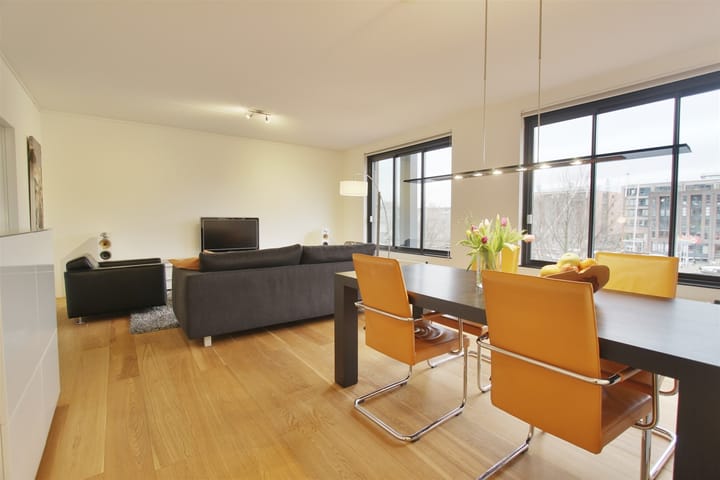 Foto 7 van Westerdok 614