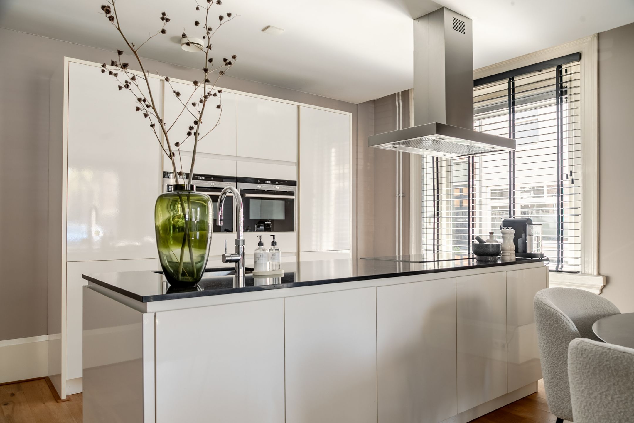 Foto 15 van Nassauplein 2