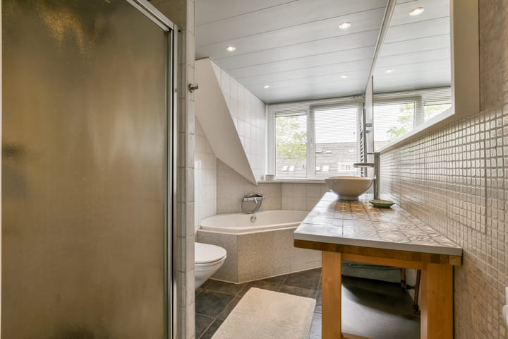 Foto 15 van Henriëtte Roland Holst-erf 68