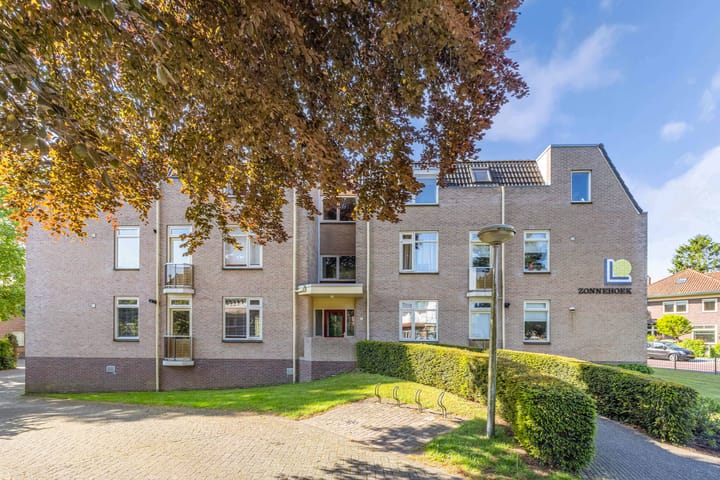 Photo 34 of J H Tromp Meestersstraat 2-G