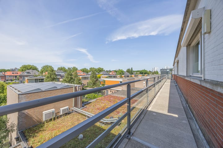 Foto 14 van Mathenessestraat 55-C9