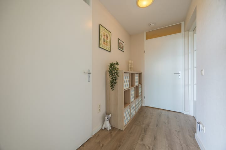 Foto 28 van Mathenessestraat 55-C9