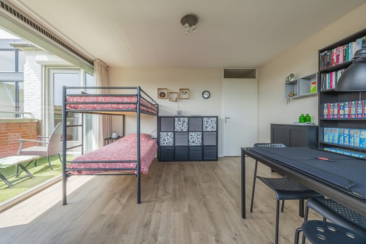 Foto 34 van Mathenessestraat 55-C9