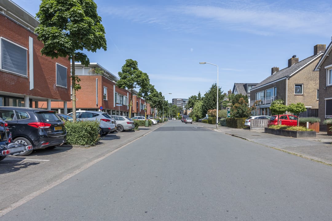 Foto 47 van Mathenessestraat 55-C9