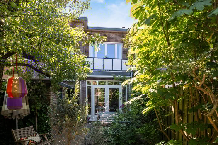 Foto 36 van van Duijvenvoordestraat 53