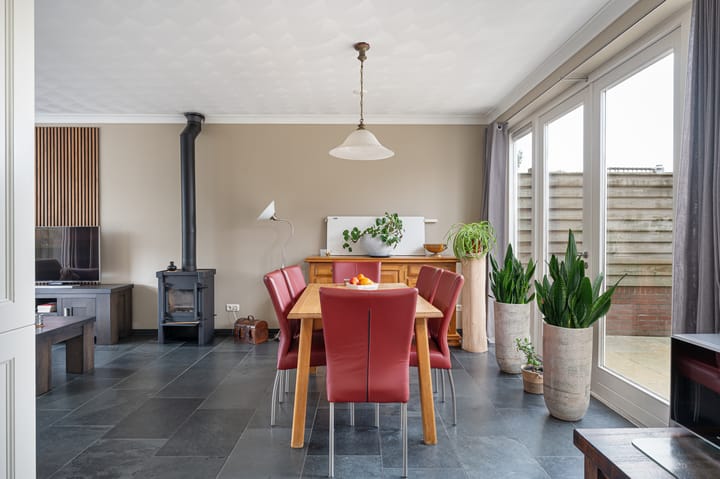 Foto 9 van Anjerlaan 34