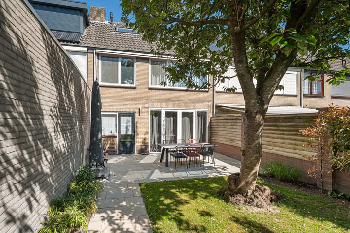 Foto 25 van Anjerlaan 34