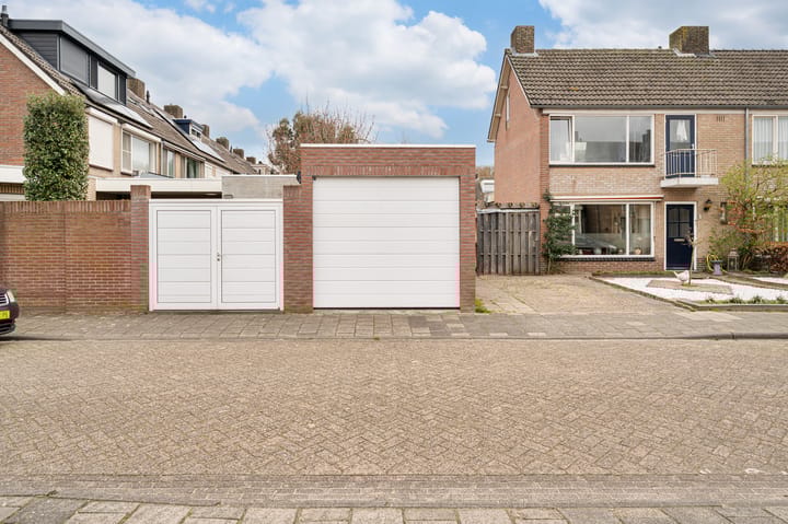 Foto 26 van Anjerlaan 34