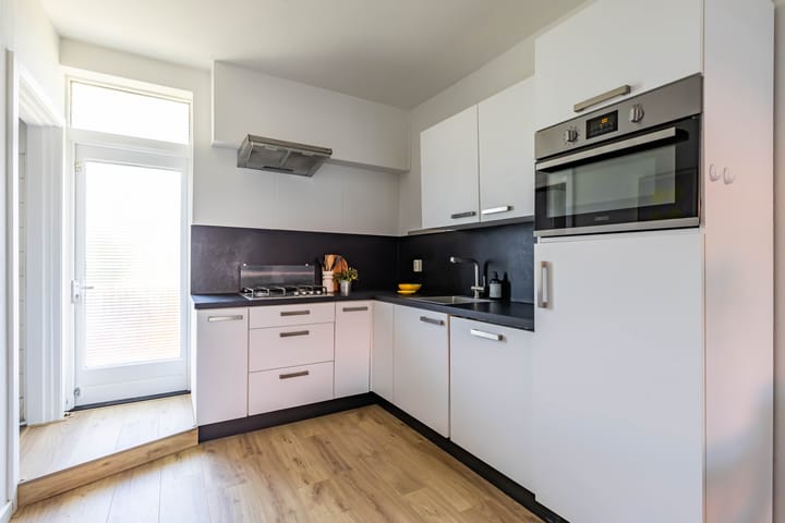 Foto 11 van Kamerlingh Onnesstraat 109