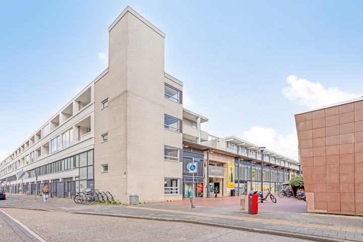 Foto 1 van Buitenplein 45