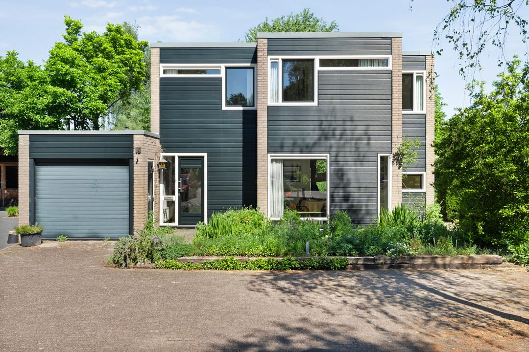 Foto 1 van Tweeloo 19