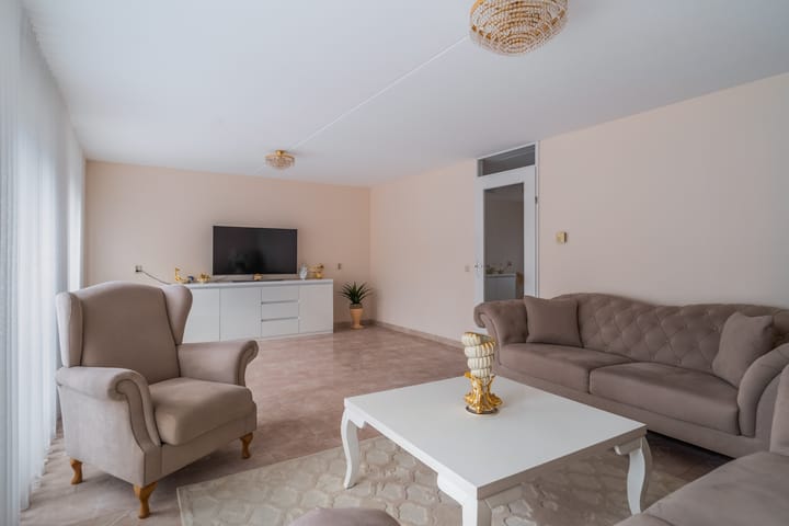 Foto 4 van Lobattostraat 63