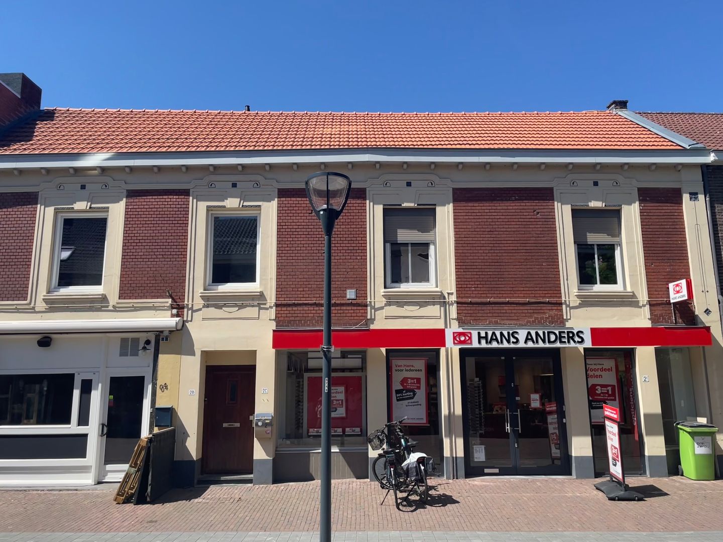 Bekijk foto 2 van Bovenste straat 2-A