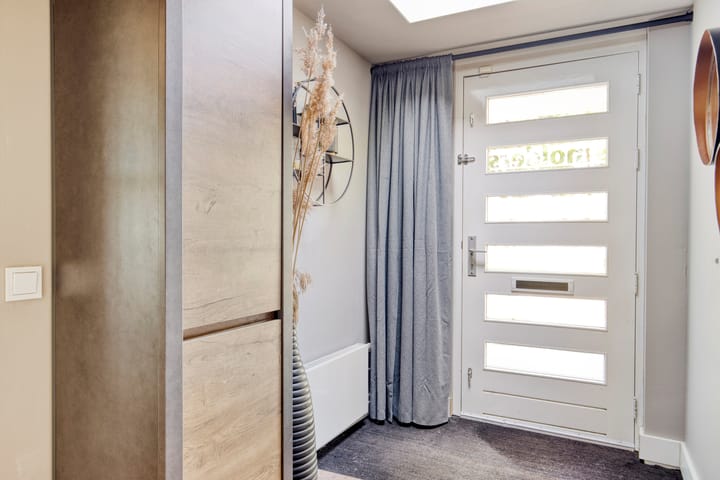 Foto 9 van Zwaanwijk 12