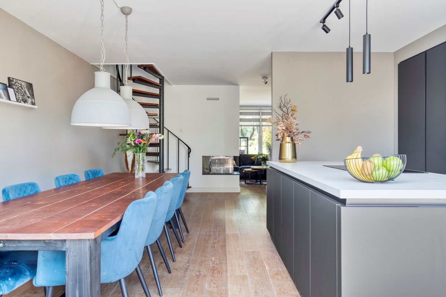 Foto 19 van Zwaanwijk 12