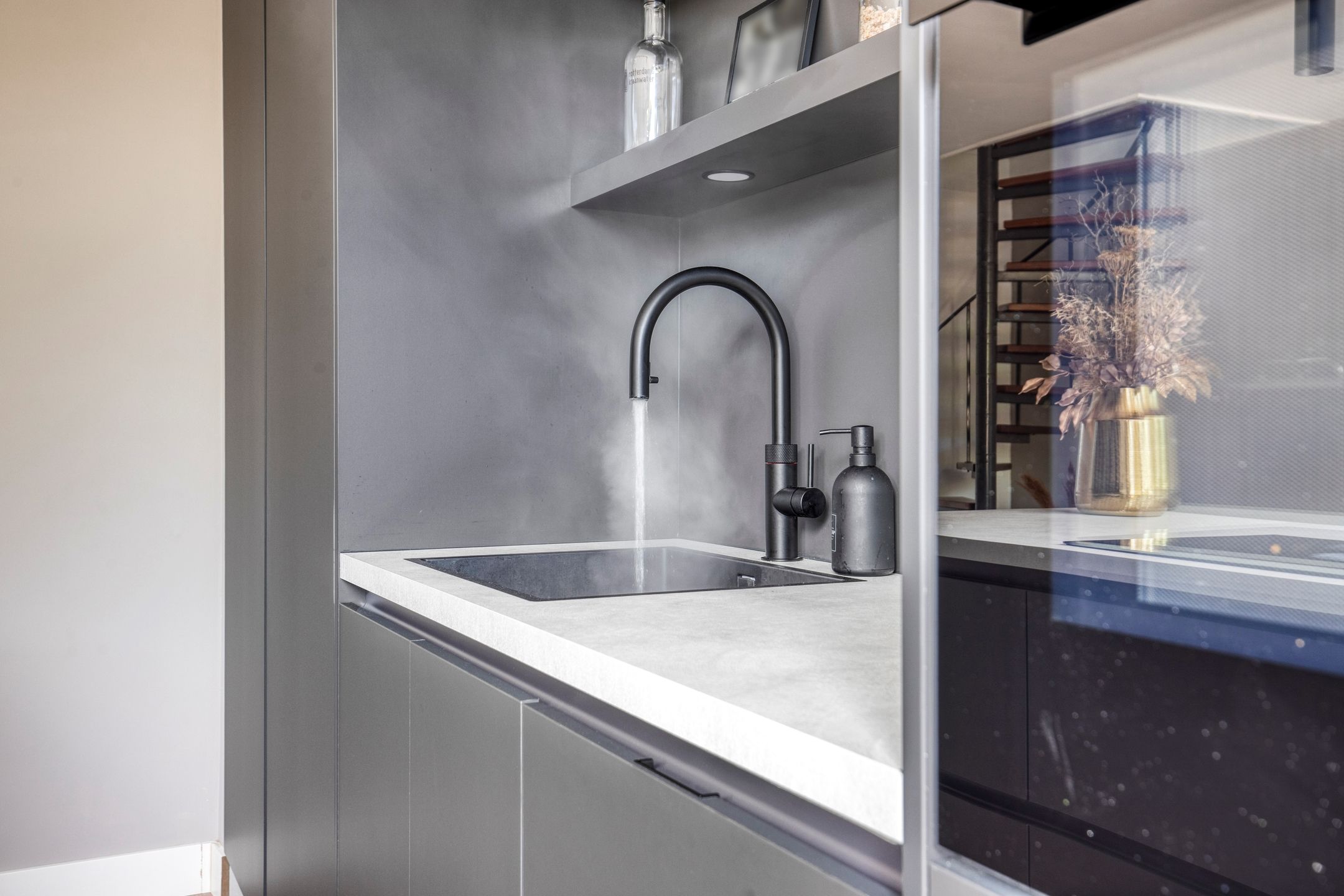 Foto 21 van Zwaanwijk 12