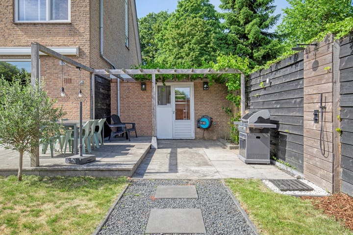 Foto 27 van Zwaanwijk 12