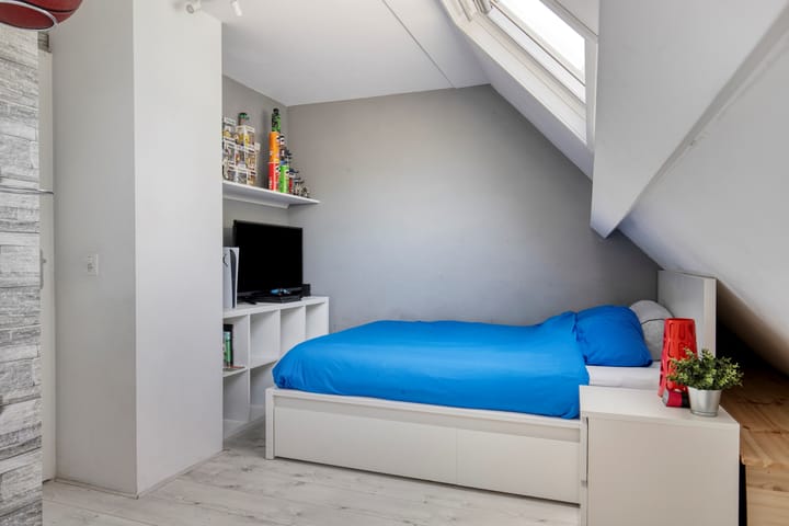 Foto 32 van Zwaanwijk 12